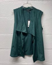 NWT Romeo & Juliet Couture Hunter Green Vest