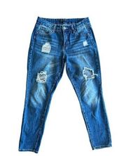 Signature Studio Womens Distressed Straight Leg‎ Jeans