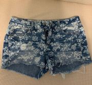 Vintage Reunion Rewash Floral Shorts Size 3/ 26