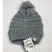 NWT Treasure & Bond knit beanie w/ puff