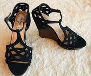 Dollhouse Keefe Black Lattice Wedge Sandals Size 8