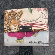 - 🔥 SALVATORE FERRAGAMO WALLET. RARE AND SPECIAL EDITION. UNBELIEVABLE. 🔥