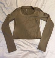 Cropped Long Sleeve Top