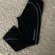 Hylete Cropped Leggings-Size Small