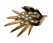 Crown Trifari Goldtone Faux Pearl Floral Flower Vintage Brooch Pin