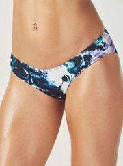 Fabletics reversible bikini bottoms. RUN BIG. NWT