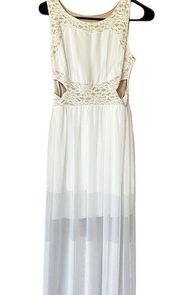 Sweet storm beautiful white dress with partial open sides size medium