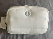 NWT  Everywhere Belt Bag 2L Wunder Puff White