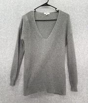 BP Gray Cable Knit sweater Long Sleeve Ribbed V Neck Solid Size Medium