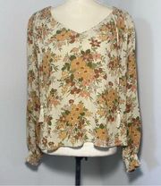 Cupcakes & Cashmere Floral Balloon Sleeve Loose Fit Bohemian Top