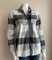 Eddie Bauer Gray Plaid Fleece Button Down Overshirt  Sz XS PW11