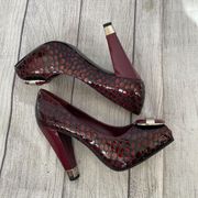 open toe grey and burgundy print high heel with logo on toe