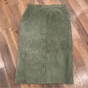 Ashley Stuart Green Suede Button Front Skirt Size 18