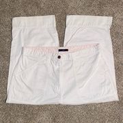 Billblass White Capri Pants