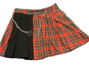 Romwe  red plaid with black and chain pleated skirt size small