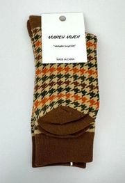 March Much Women's Houndstooth Socks Brown