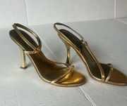 Women’s NINE WEST  Miami Heeled Gold Metallic Sandal Sz 6M 🍒