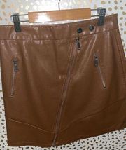 Faux leather mini skirt