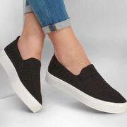 White Mountain Courage Slip-on Sneakers Black -8.5