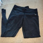 - Gray & Black Leggings - Large