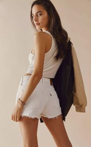 501 High-Rise Distressed Shorts