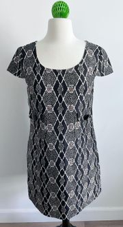 dress size 2 black white brown print