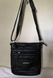 Stone & Co Women's Black Leather Multi Pocket Crossbody Purse