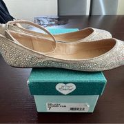 Betsey Johnson Gold Sparkley Ballet Flats women’s size 7