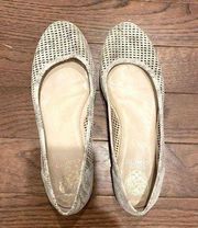 Vince Camuto flats