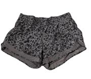 Athleta Printed Mesh Racer Run Shorts 4” Gray Cheetah Print (Size L)