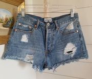 Umgee high rise distressed denim shorts size 28