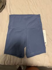 Align Shorts 6”