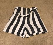 Dark gray and white striped shorts with belt never worn
