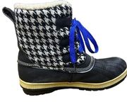 Khombu houndstooth fabric and rubber boots