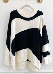 Colorblock Wavy Print Oversized Tunic Sweater