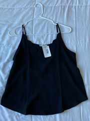 Black Scallop Tank Top