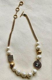 Vintage authentic Givenchy Pearl gold tone toggle necklace