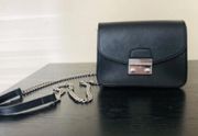 Black Shiloh Crossbody purse