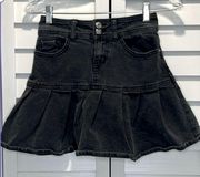 Black denim peplum mini skirt size 0 unlined pockets juniors denim mini skirt