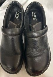 BOC  Womens 9M Clogs Slip On‎ BC3632 Black Leather Comfort Wedge Heels