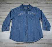 Vintage embroidered denim 3/4 sleeve button up shirt western/cottage/gardencore