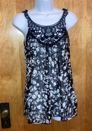 Black and White Sheer Lace Julie’s Closet Tank Top Size Small