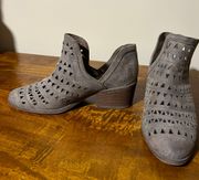 Women’s shoe