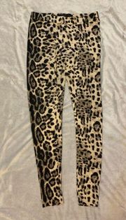 Kardashian Kollection, leopard print leggings size large