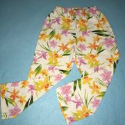 𝅺FORENZA capris spring tropical print stretchy  elastic waistband size S