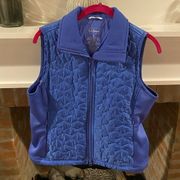 𝅺L. l. Bean Navy Quilted Vest size Small