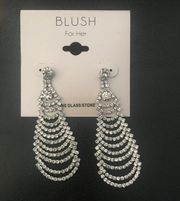 Blush Dazzling Tiered Earrings Exquisite