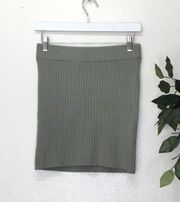 NWT  Green Knit Skirt