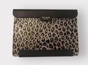 New York Leopard Folio DC1818R00221 iPad 7/8/9 Gen Case