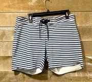 Carve designs blue and white striped board short size 6